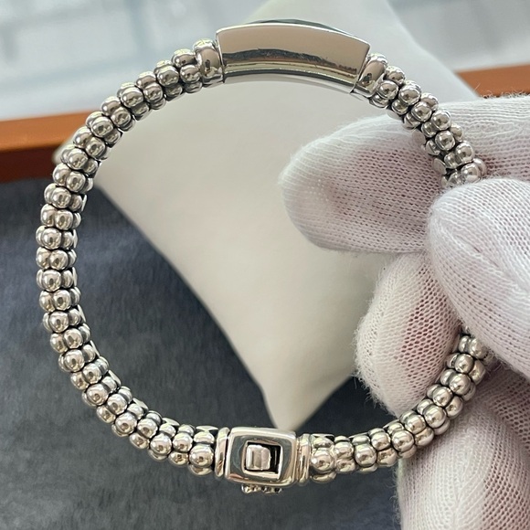 Lagos Caviar 8mm Maya Bracelet with Black Onyx-Small - Picture 9 of 10